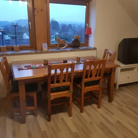Kleine - Auf Pferdehof In Apartment *